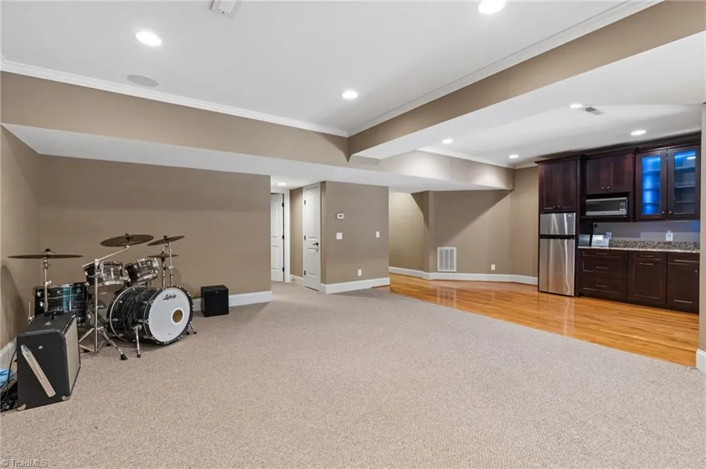 8050 Windswept Drive Belews Creek, NC 27009