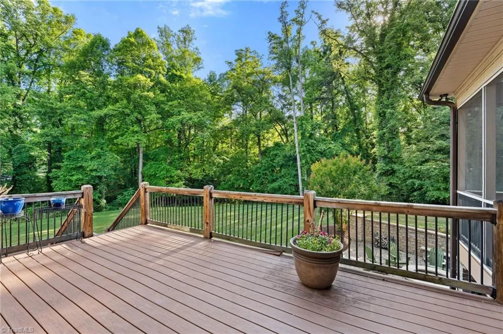 8050 Windswept Drive Belews Creek, NC 27009