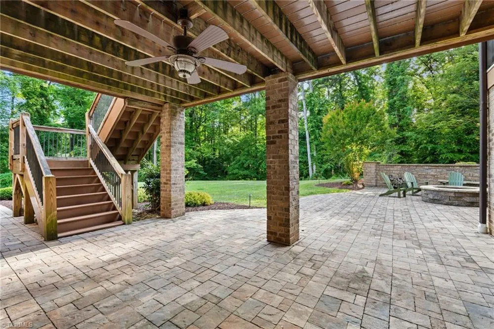 8050 Windswept Drive Belews Creek, NC 27009