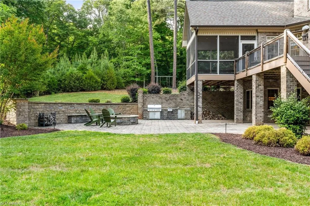 8050 Windswept Drive Belews Creek, NC 27009