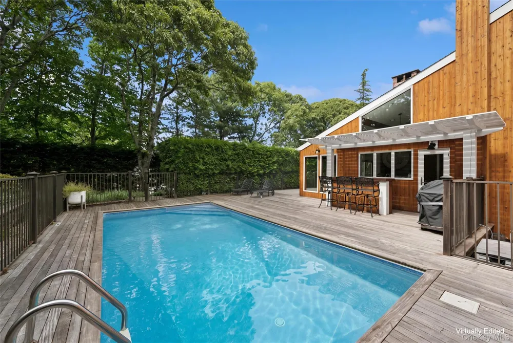 620 Wunneweta Road Cutchogue, NY 11935