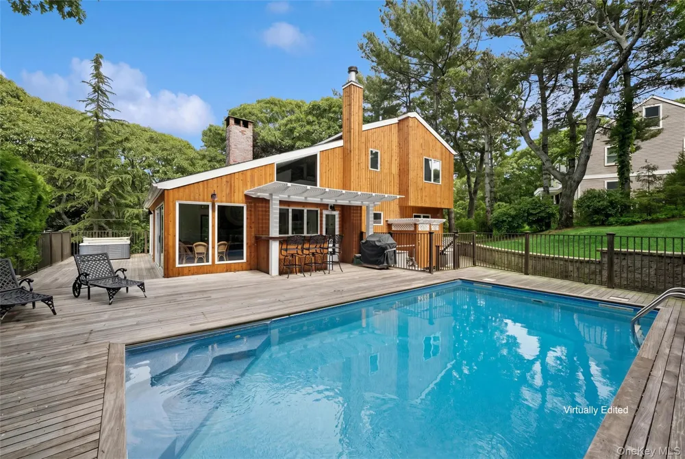 620 Wunneweta Road Cutchogue, NY 11935