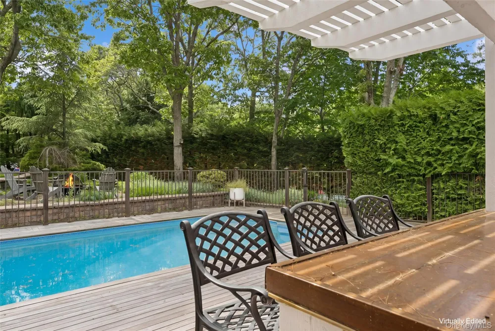 620 Wunneweta Road Cutchogue, NY 11935