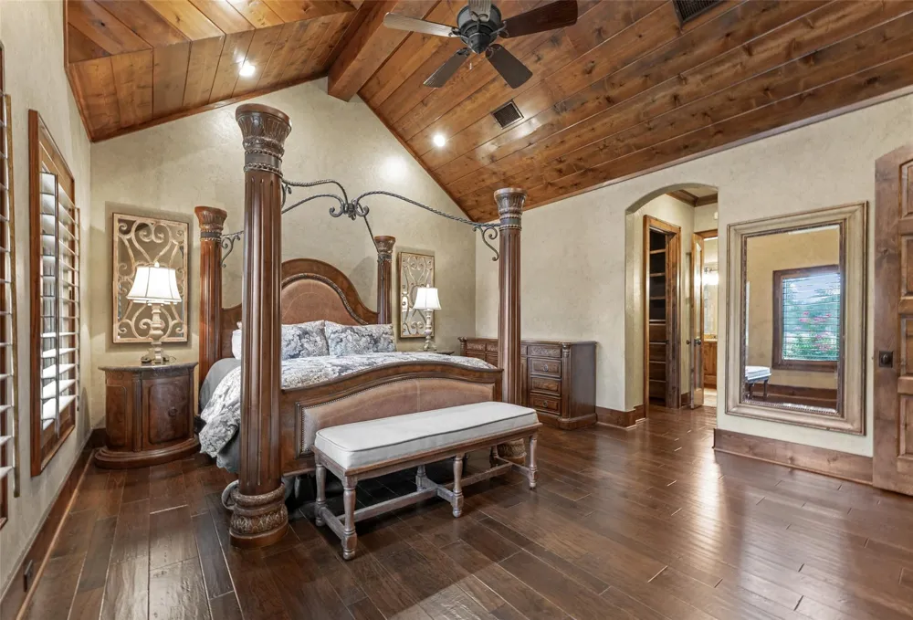 654 Navasota Ridge Navasota, TX 77868