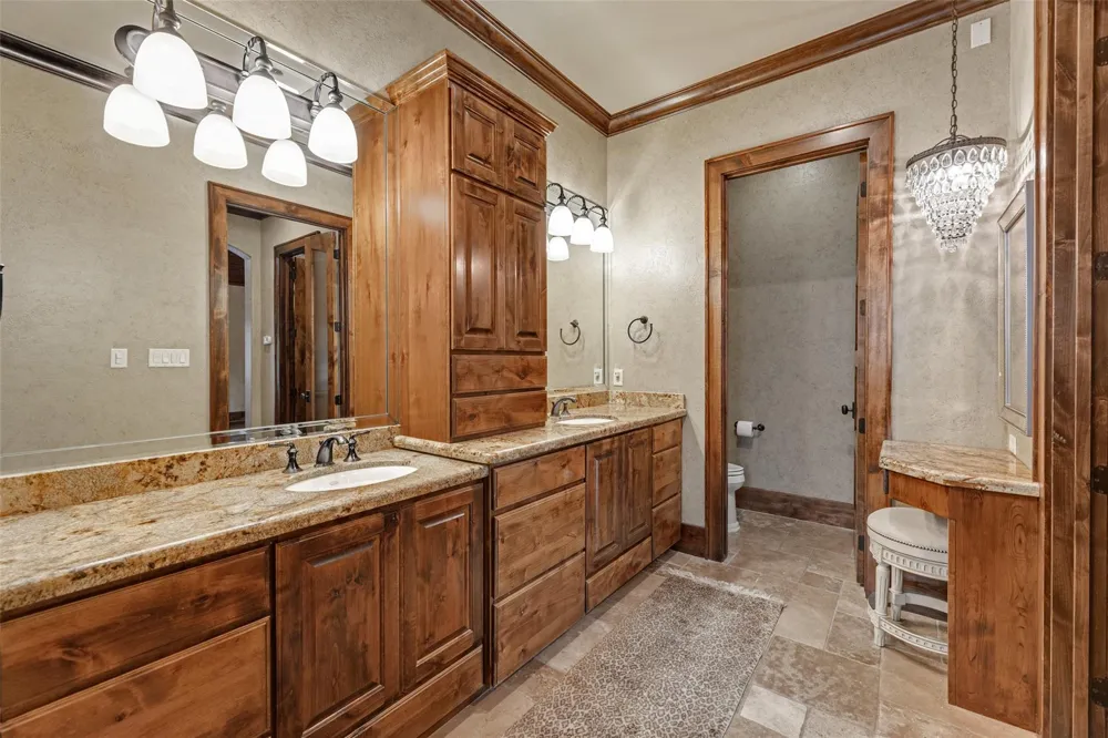 654 Navasota Ridge Navasota, TX 77868