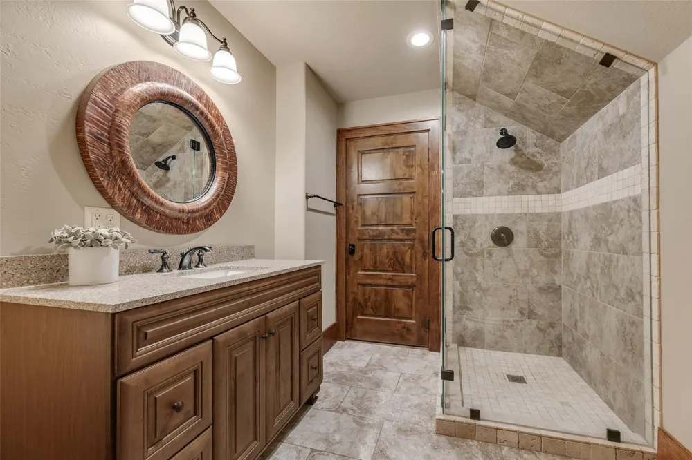 654 Navasota Ridge Navasota, TX 77868