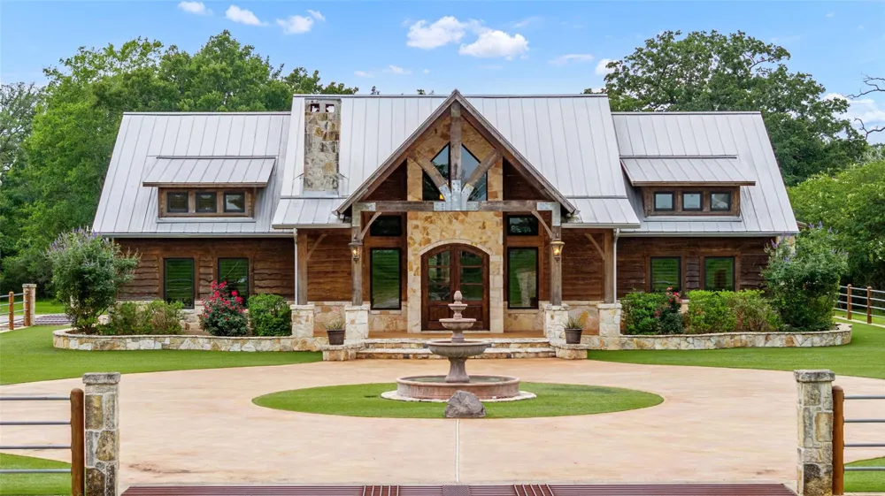 654 Navasota Ridge Navasota, TX 77868