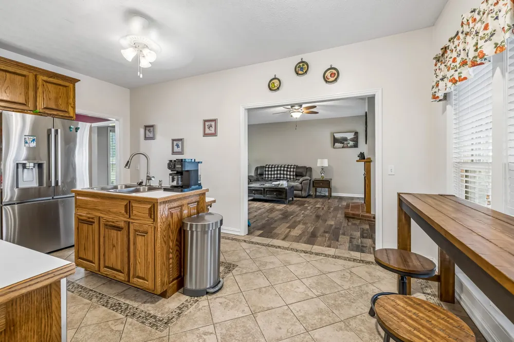 6 County House Cir Carthage, TN 37030