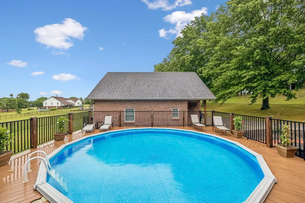6 County House Cir Carthage, TN 37030