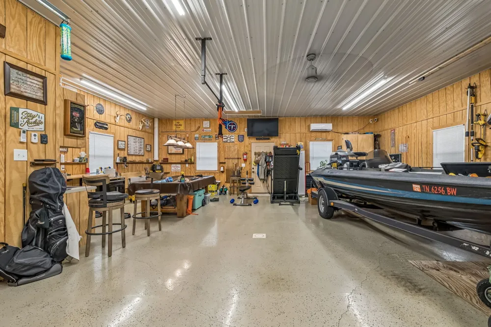 6 County House Cir Carthage, TN 37030