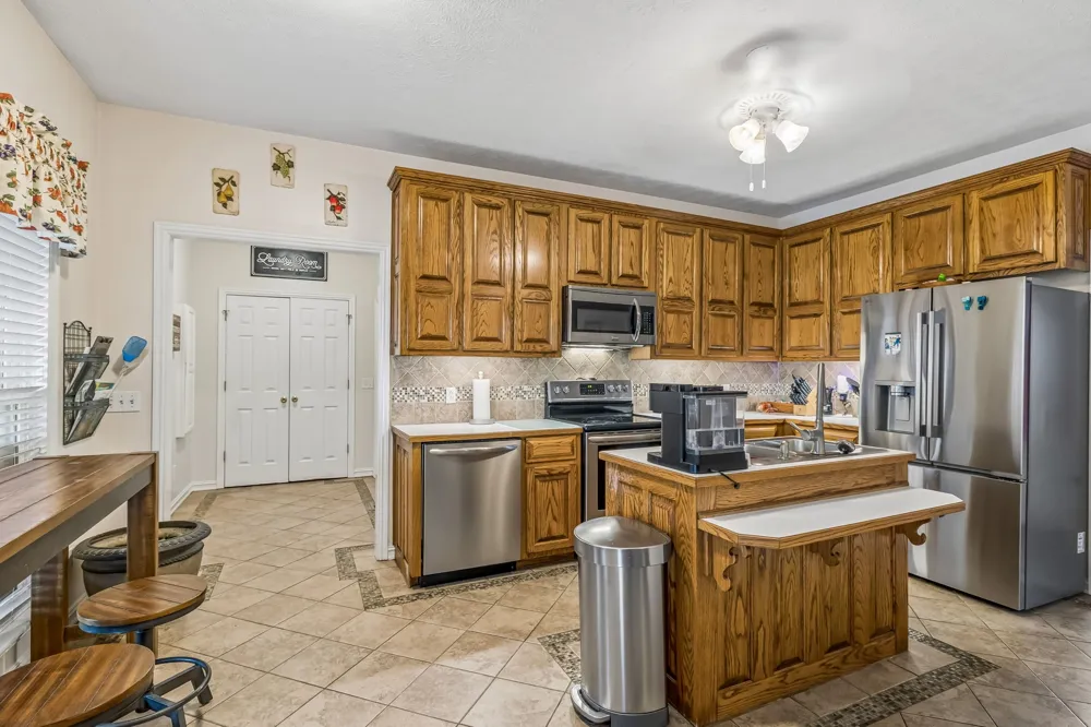 6 County House Cir Carthage, TN 37030