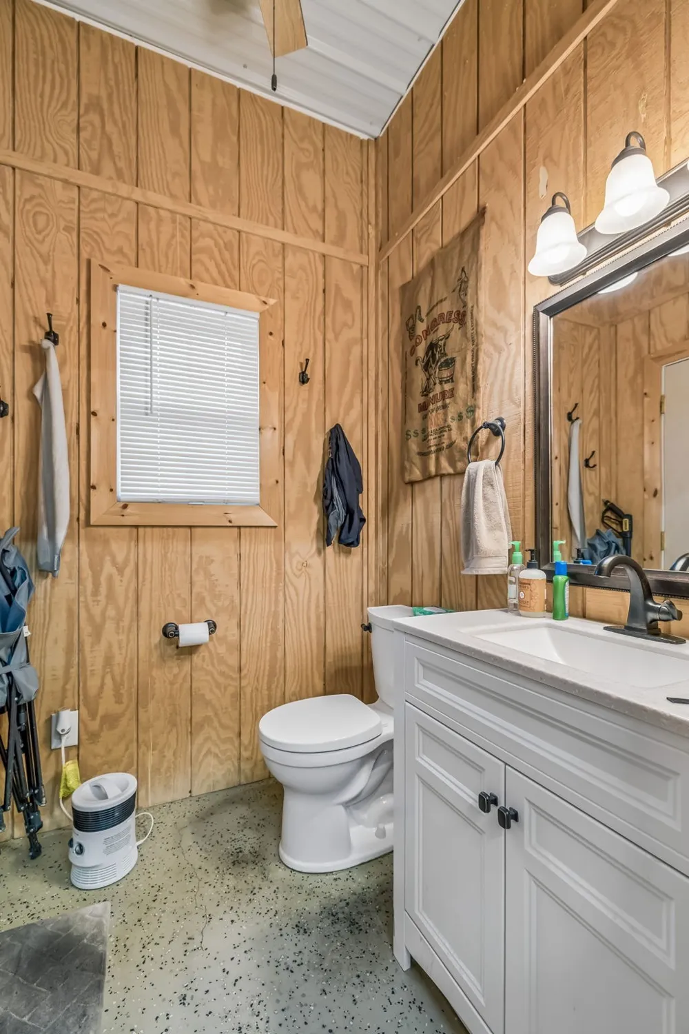 6 County House Cir Carthage, TN 37030