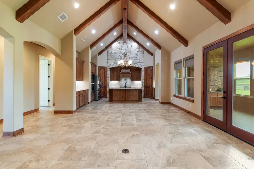 10040 Henley Cove Iola, TX 77861