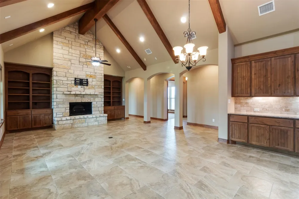 10040 Henley Cove Iola, TX 77861