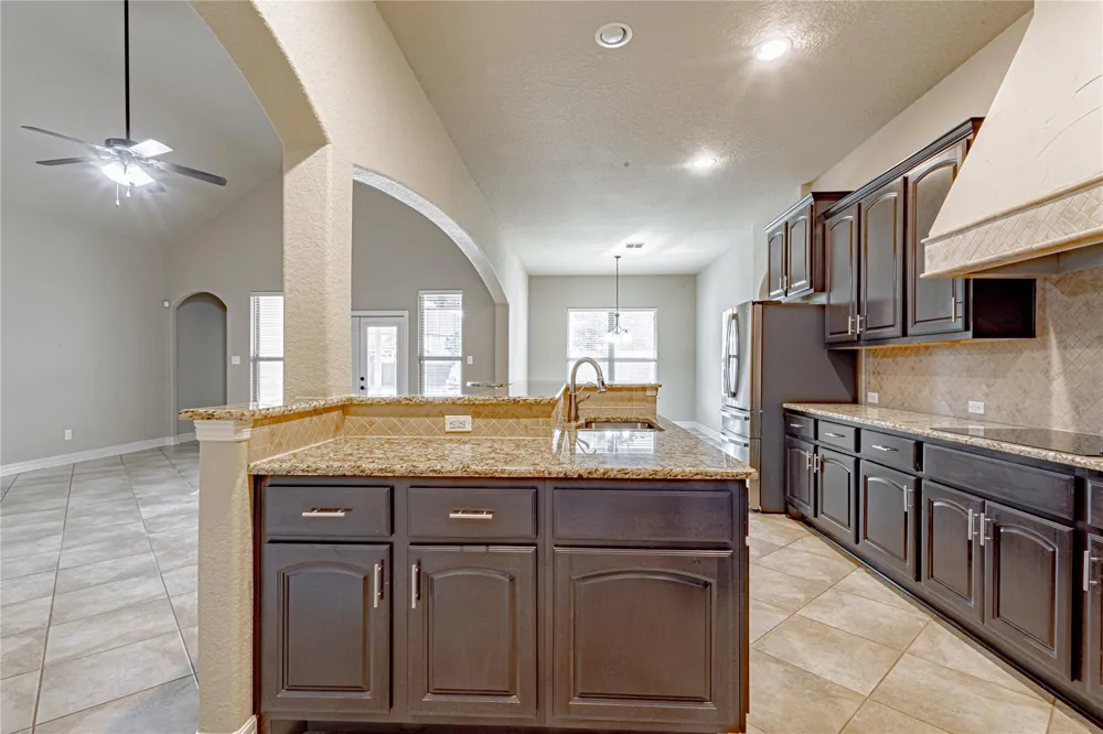 10521 Keli Way Schertz, TX 78154