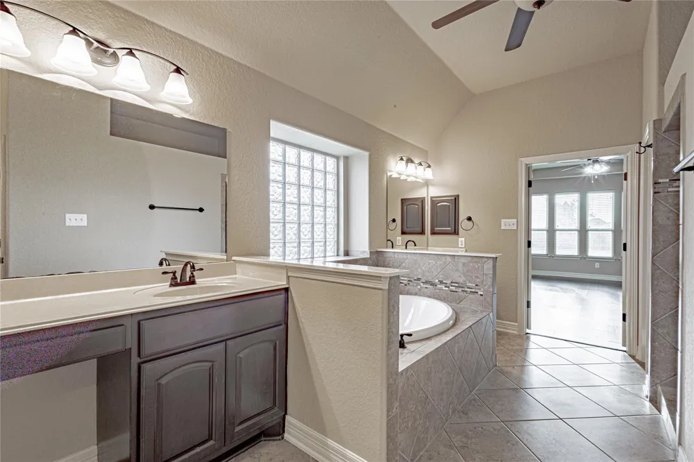 10521 Keli Way Schertz, TX 78154
