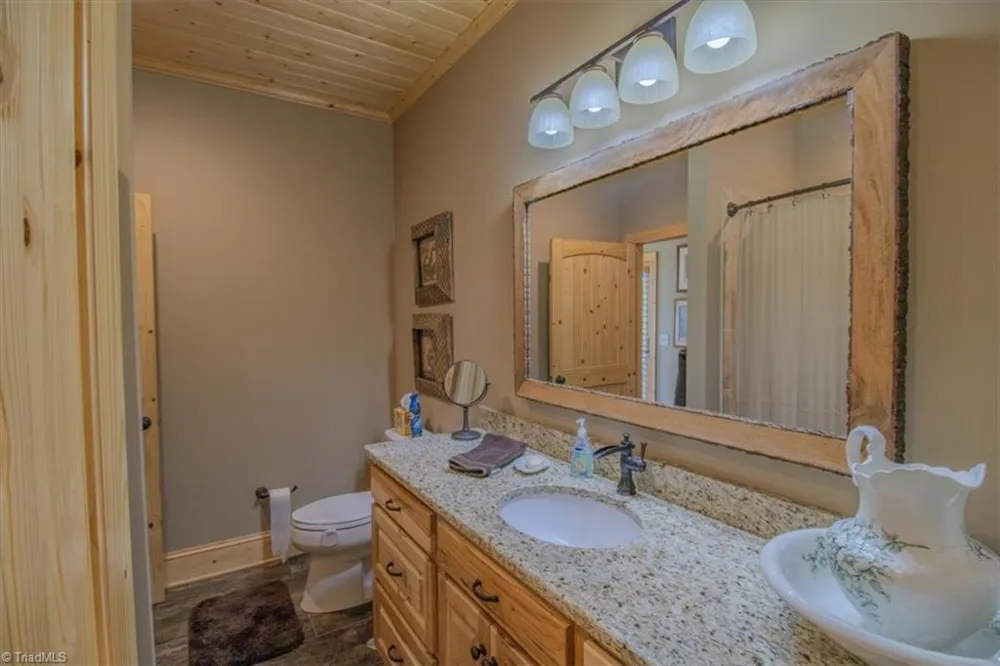 1083 Union Community Road Thurmond, NC 28683