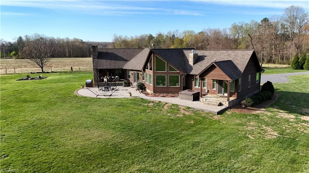 1083 Union Community Road Thurmond, NC 28683