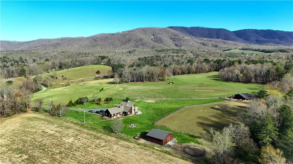 1083 Union Community Road Thurmond, NC 28683