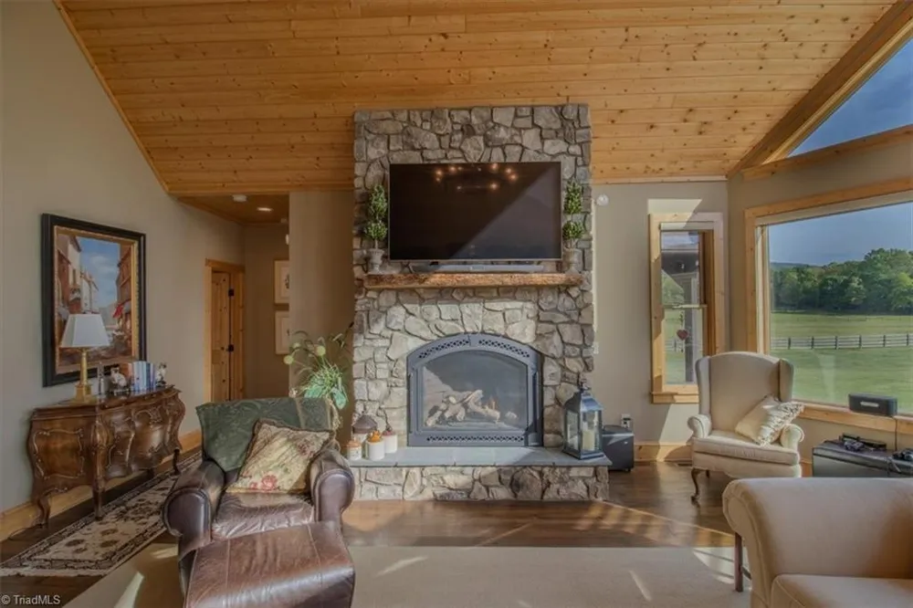 1083 Union Community Road Thurmond, NC 28683