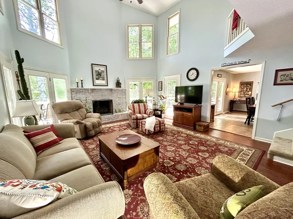 331 Huffman Park Rd Lynchburg, TN 37352