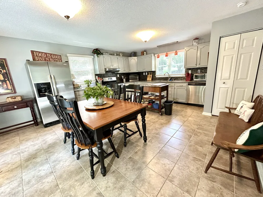 331 Huffman Park Rd Lynchburg, TN 37352