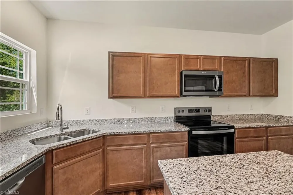 127 Scenic View Trail Madison, NC 27025
