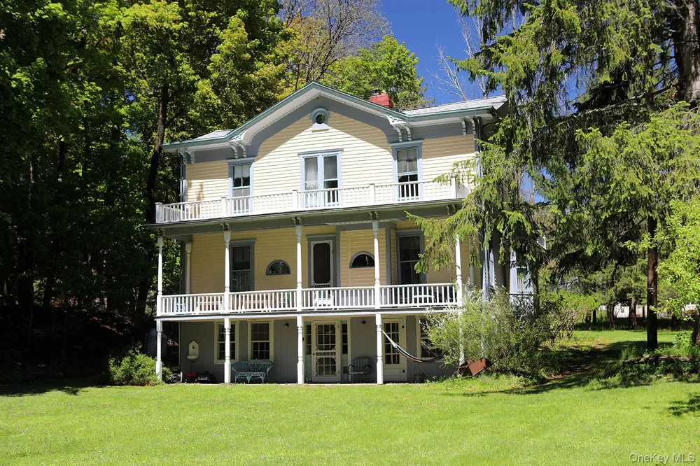 12 Railroad Street Long Eddy, NY 12760