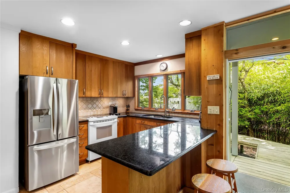 293 Bay Fire Island Pines, NY 11782
