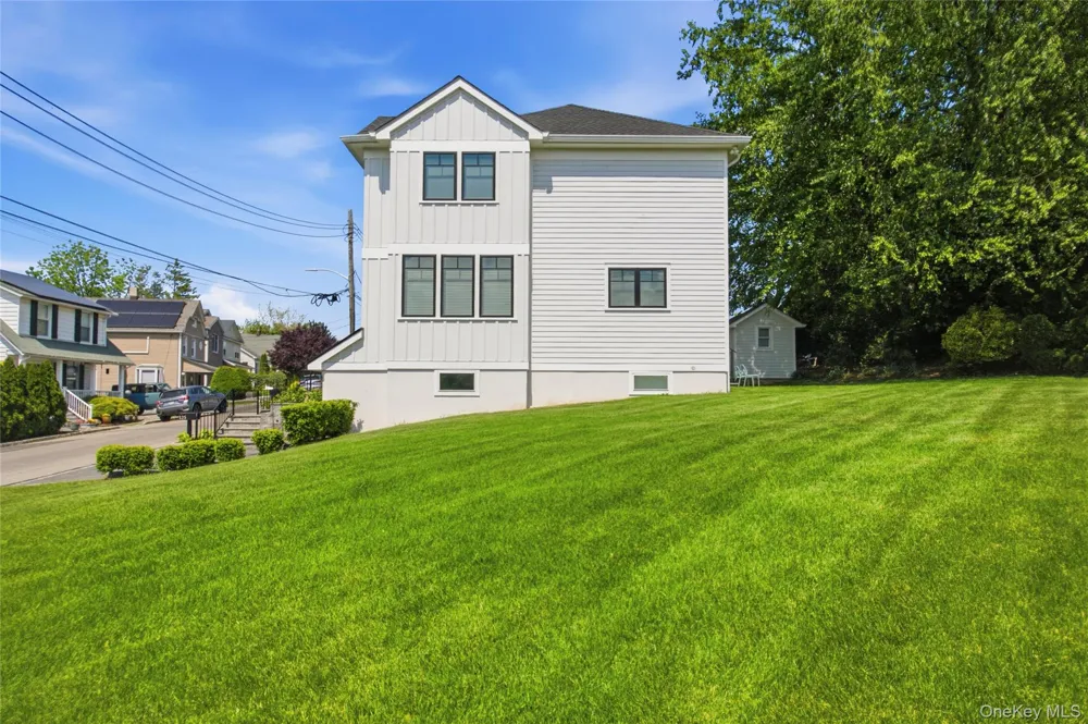525 3rd Street Mamaroneck, NY 10543