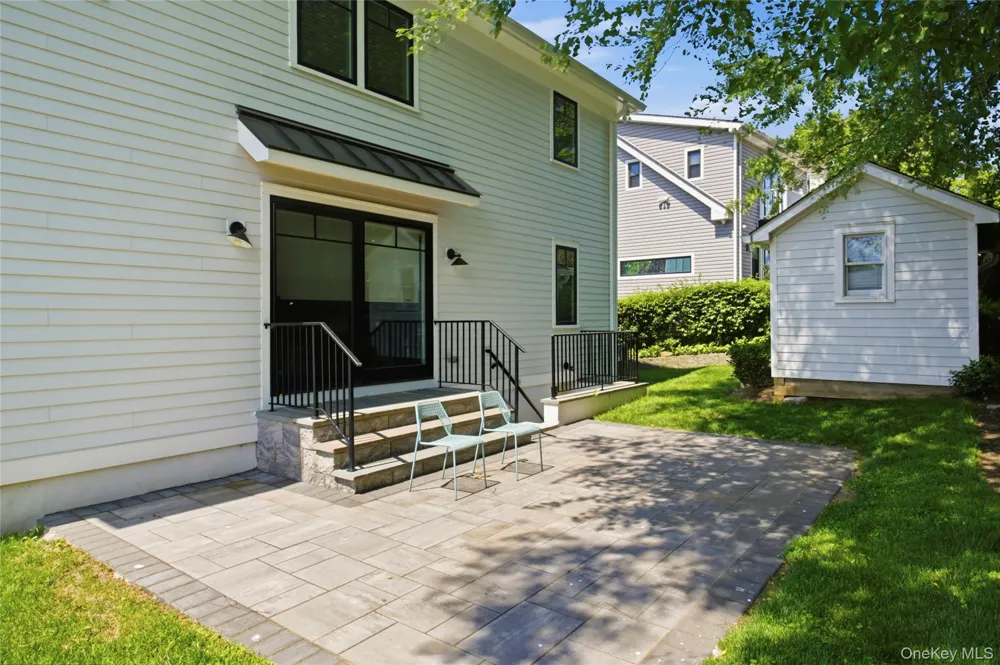 525 3rd Street Mamaroneck, NY 10543