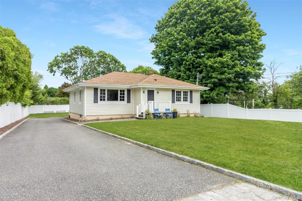 315 Wicks Road New Suffolk, NY 11956
