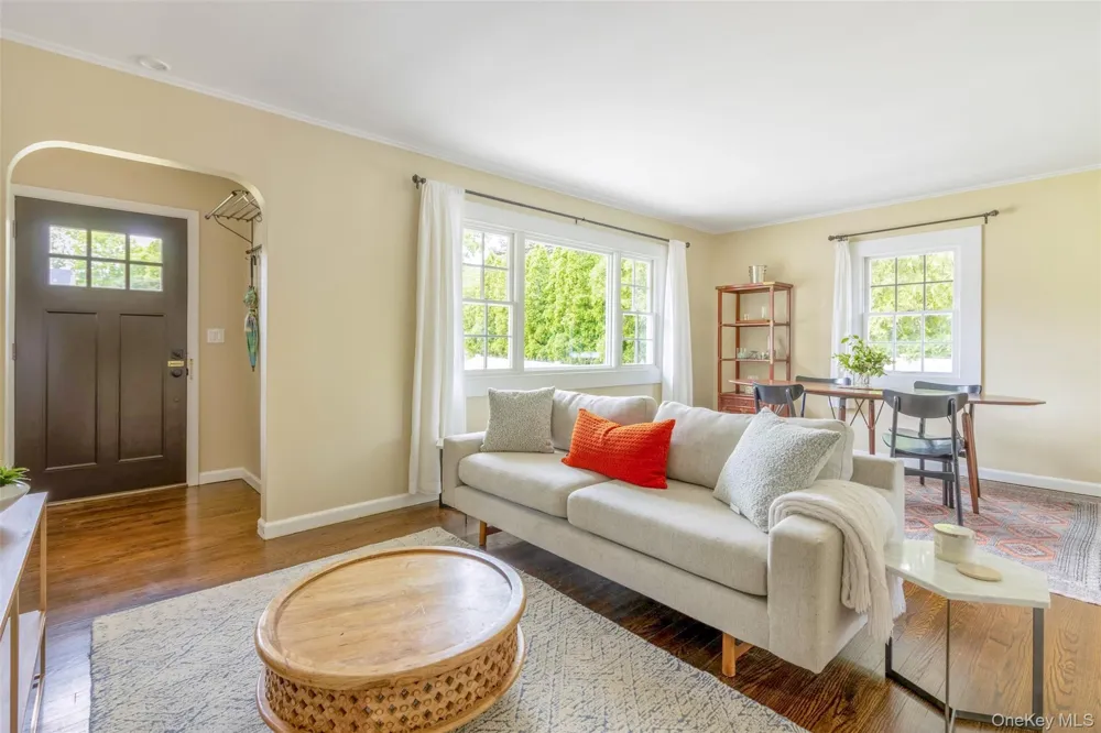 315 Wicks Road New Suffolk, NY 11956