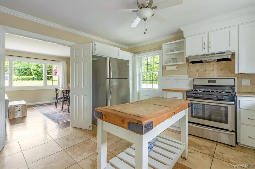 315 Wicks Road New Suffolk, NY 11956