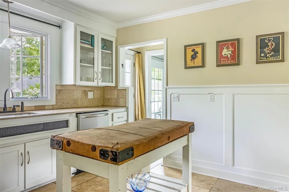 315 Wicks Road New Suffolk, NY 11956