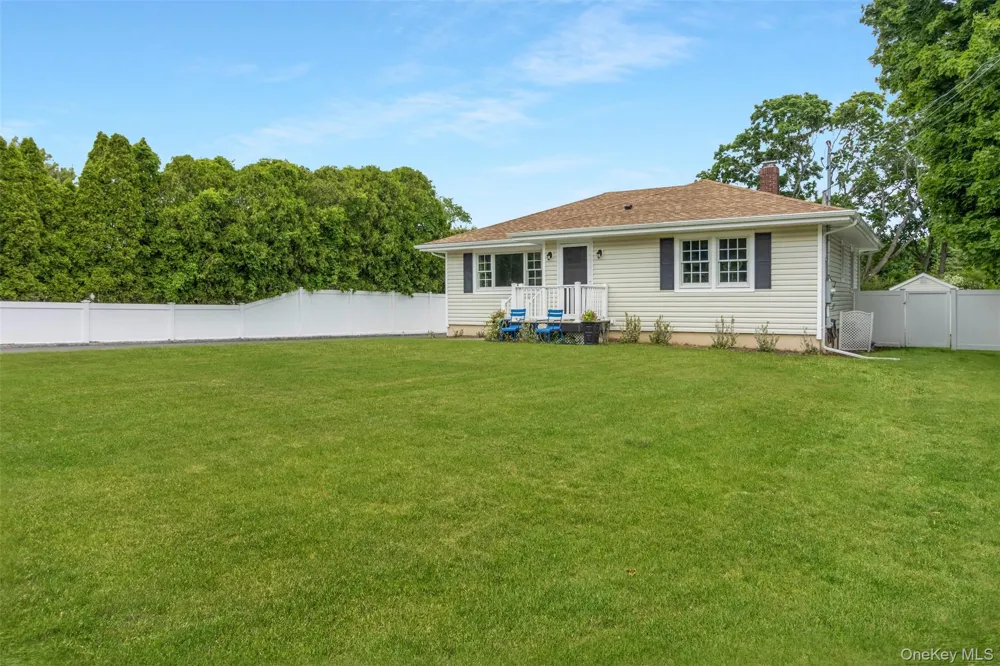 315 Wicks Road New Suffolk, NY 11956