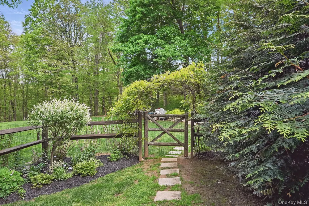304 Church Road Putnam Valley, NY 10579