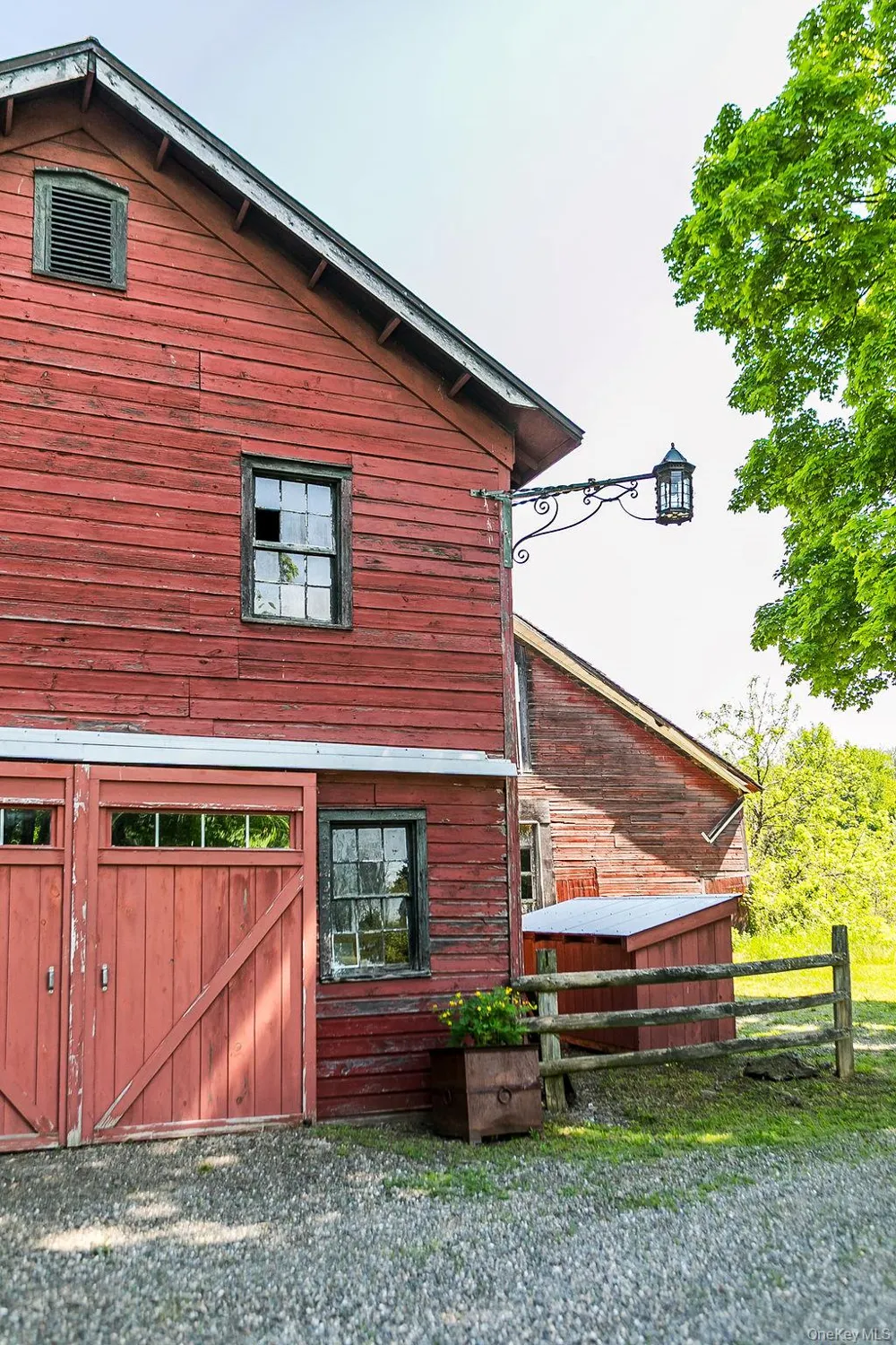 565 Route 308 Rhinebeck, NY 12572