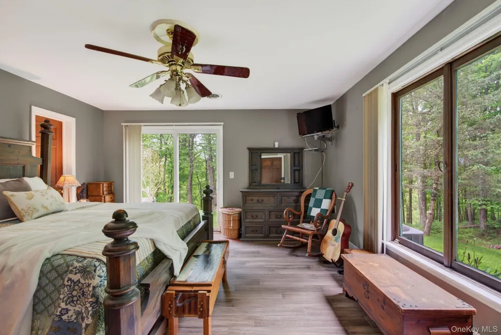 101 Tuytenbridge Road Lake Katrine, NY 12449