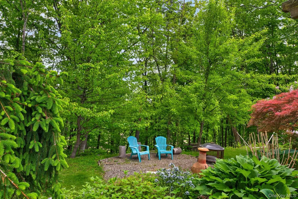 101 Tuytenbridge Road Lake Katrine, NY 12449
