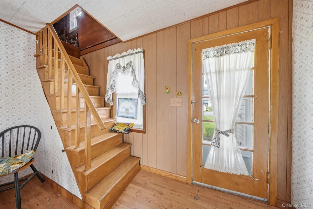8 Chestnut Street W Wurtsboro, NY 12790