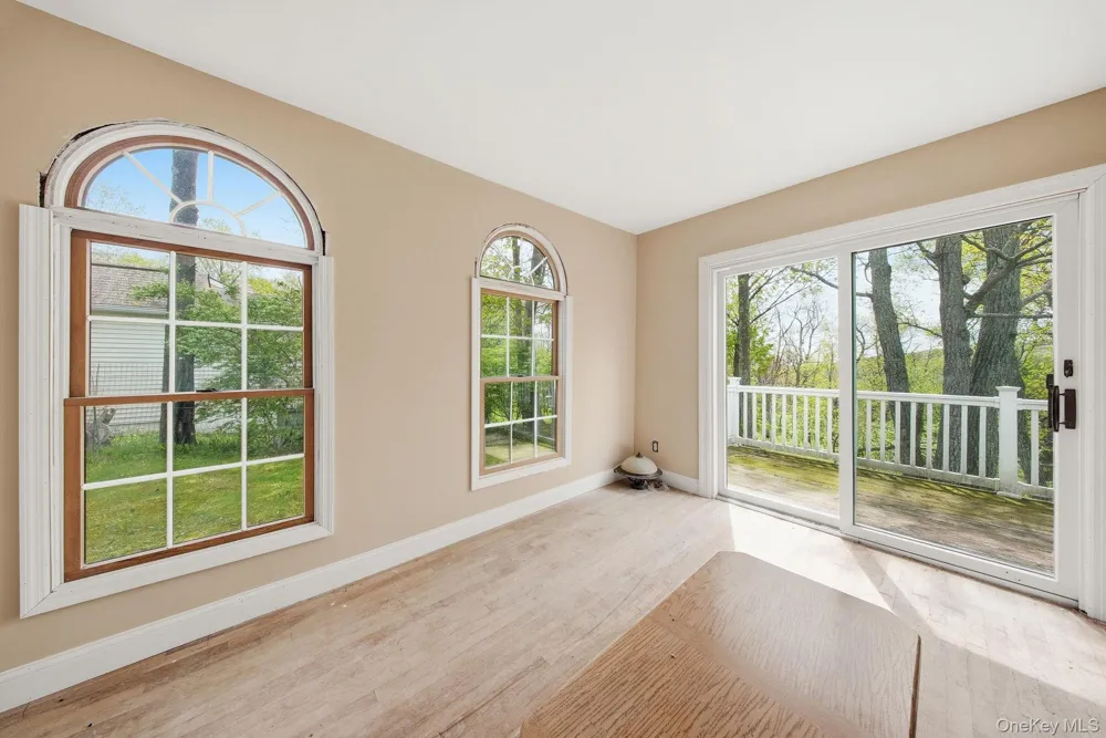 8 Chestnut Street W Wurtsboro, NY 12790