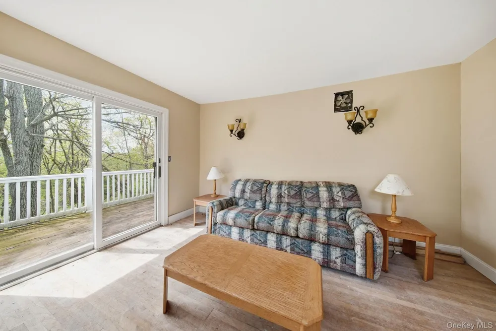 8 Chestnut Street W Wurtsboro, NY 12790