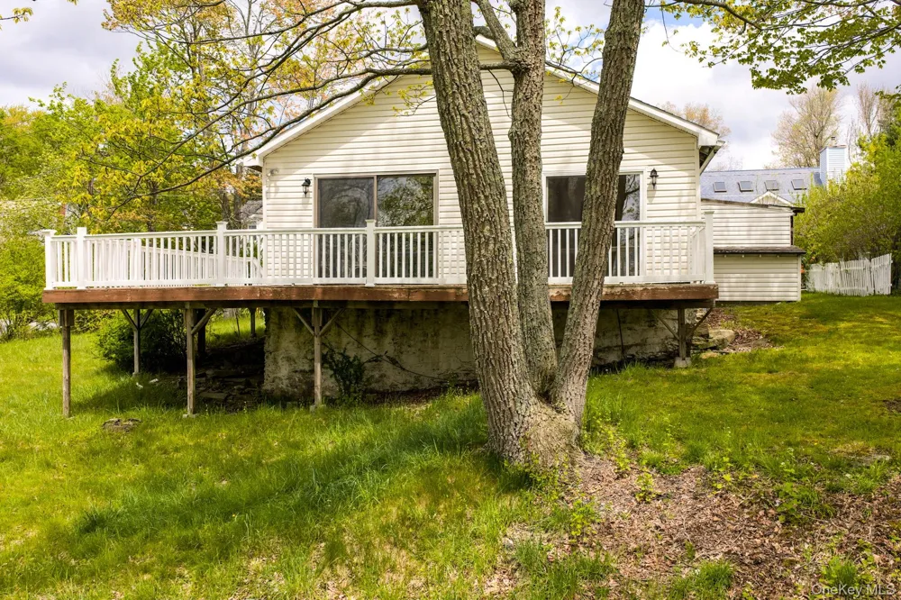 8 Chestnut Street W Wurtsboro, NY 12790