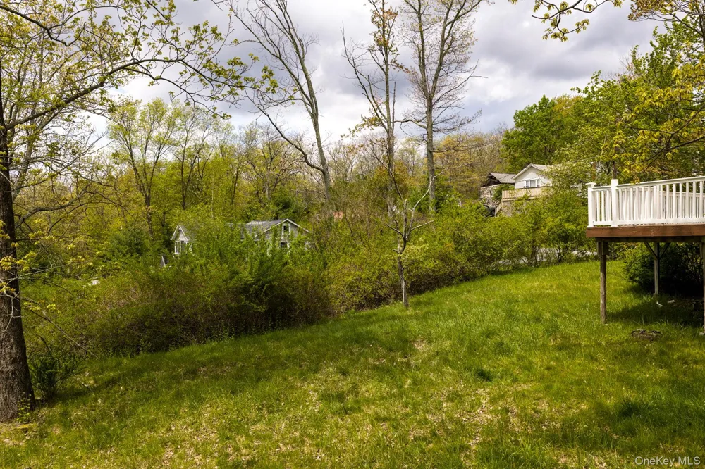 8 Chestnut Street W Wurtsboro, NY 12790