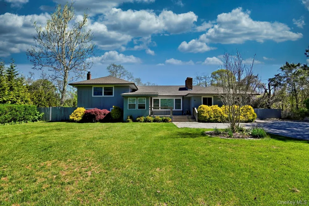 21 Sunset Avenue