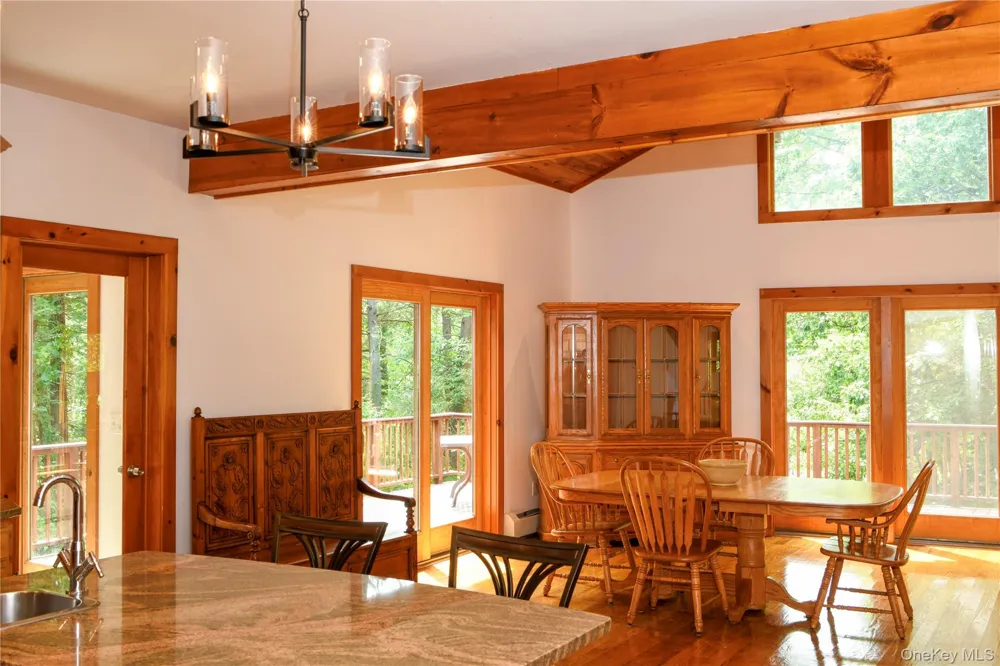 82 Indian Lake Road Putnam Valley, NY 10579