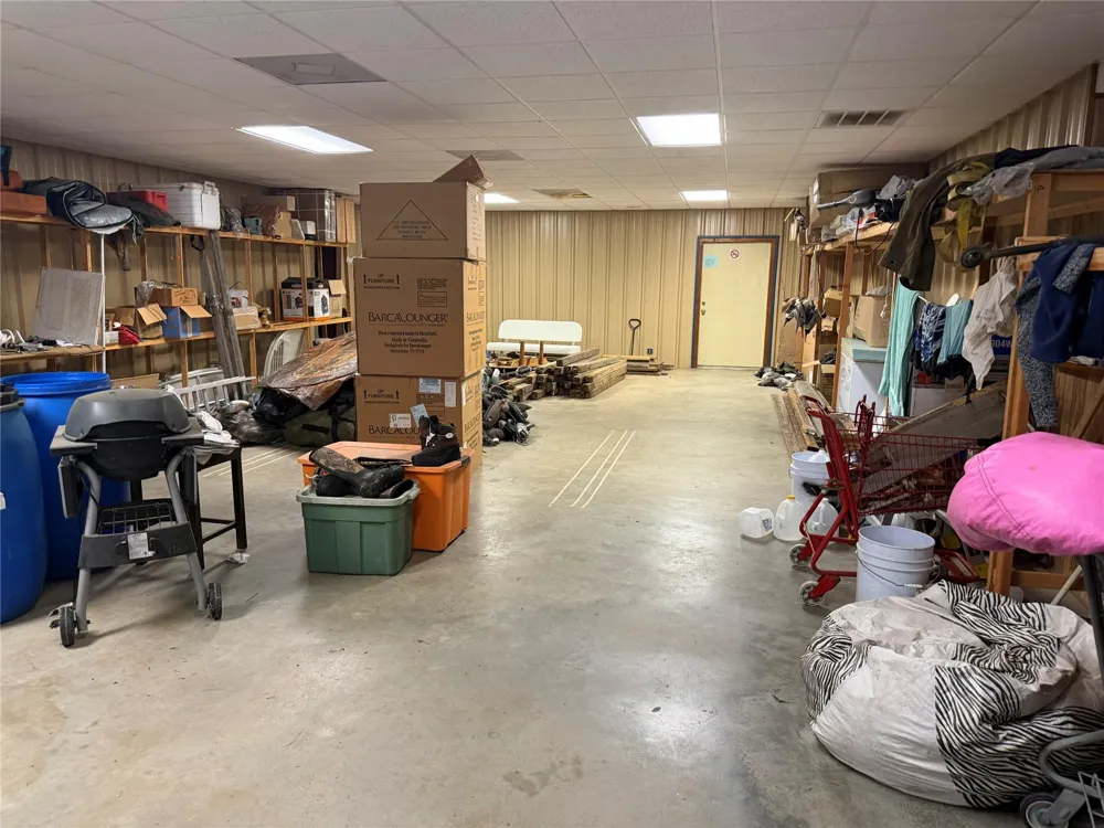 224 E Main Street Clute, TX 77531
