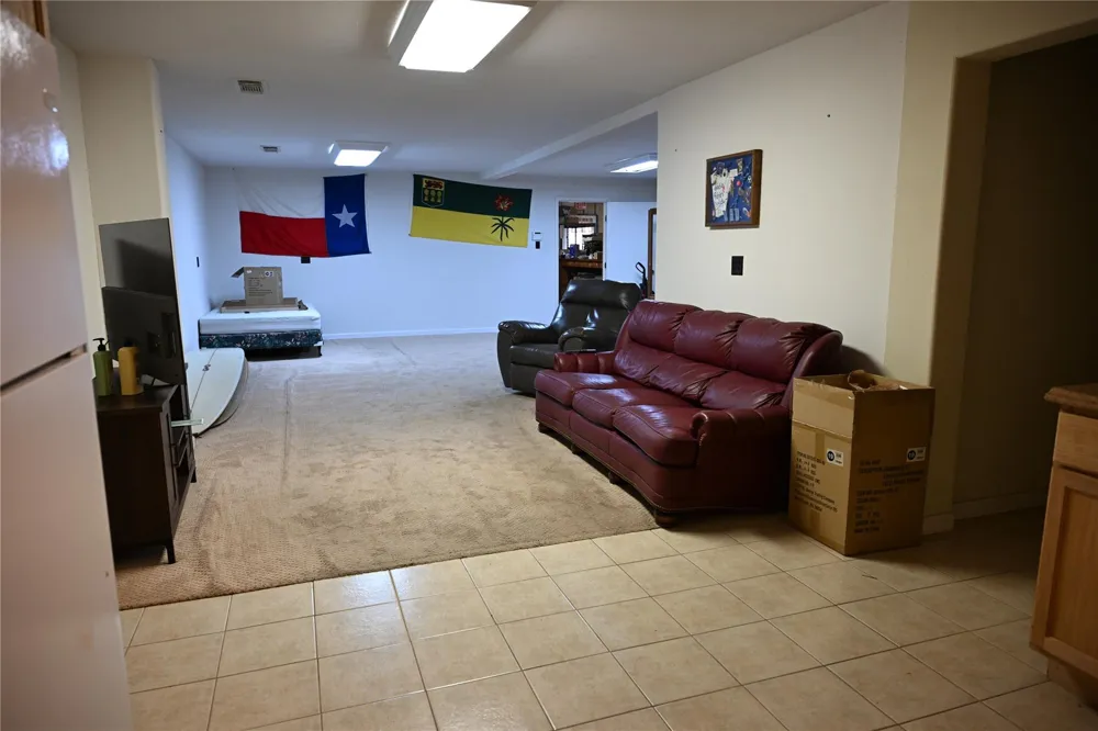 224 E Main Street Clute, TX 77531