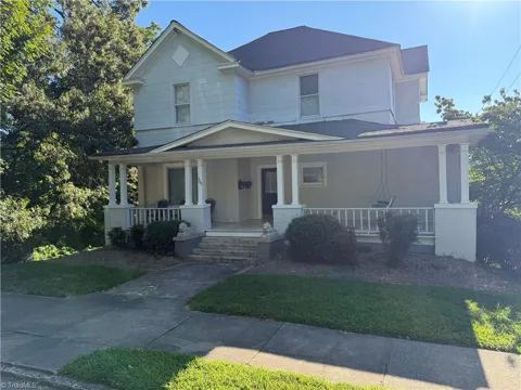 245 Corona Street #6